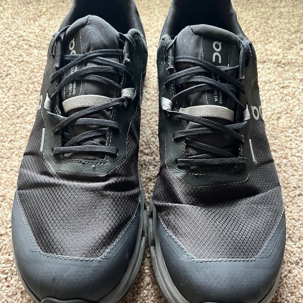 ON Men's Sneakers